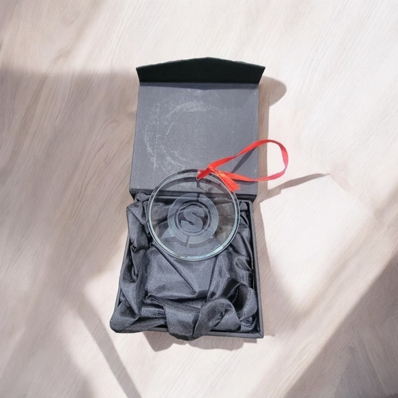 S Crystal Ornament - Picture 1 of 2